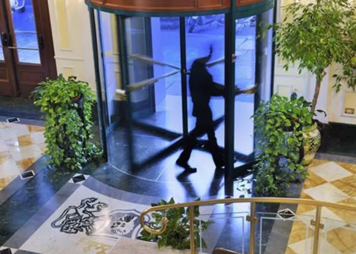 Mecenate Palace Hotel Rome