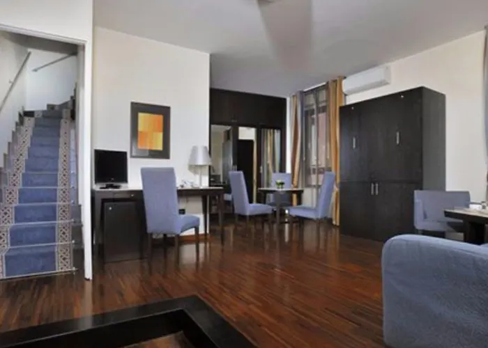 Mecenate Palace Hotel 4*